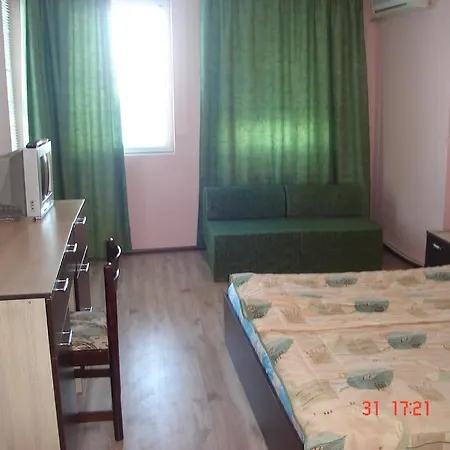 ゲストハウス Rusalka